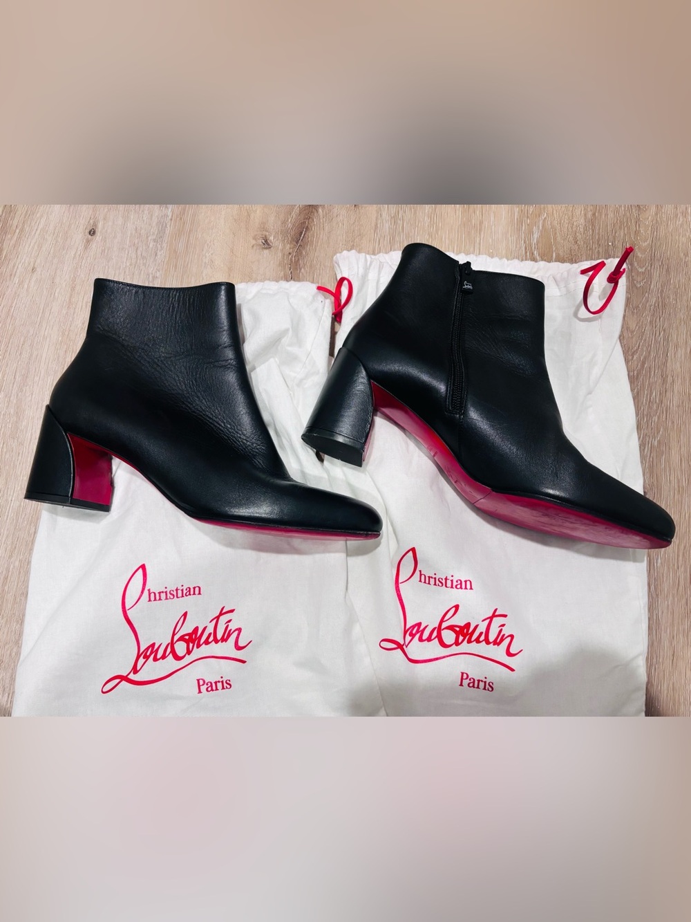 Christian Louboutin Jane booty 39.5